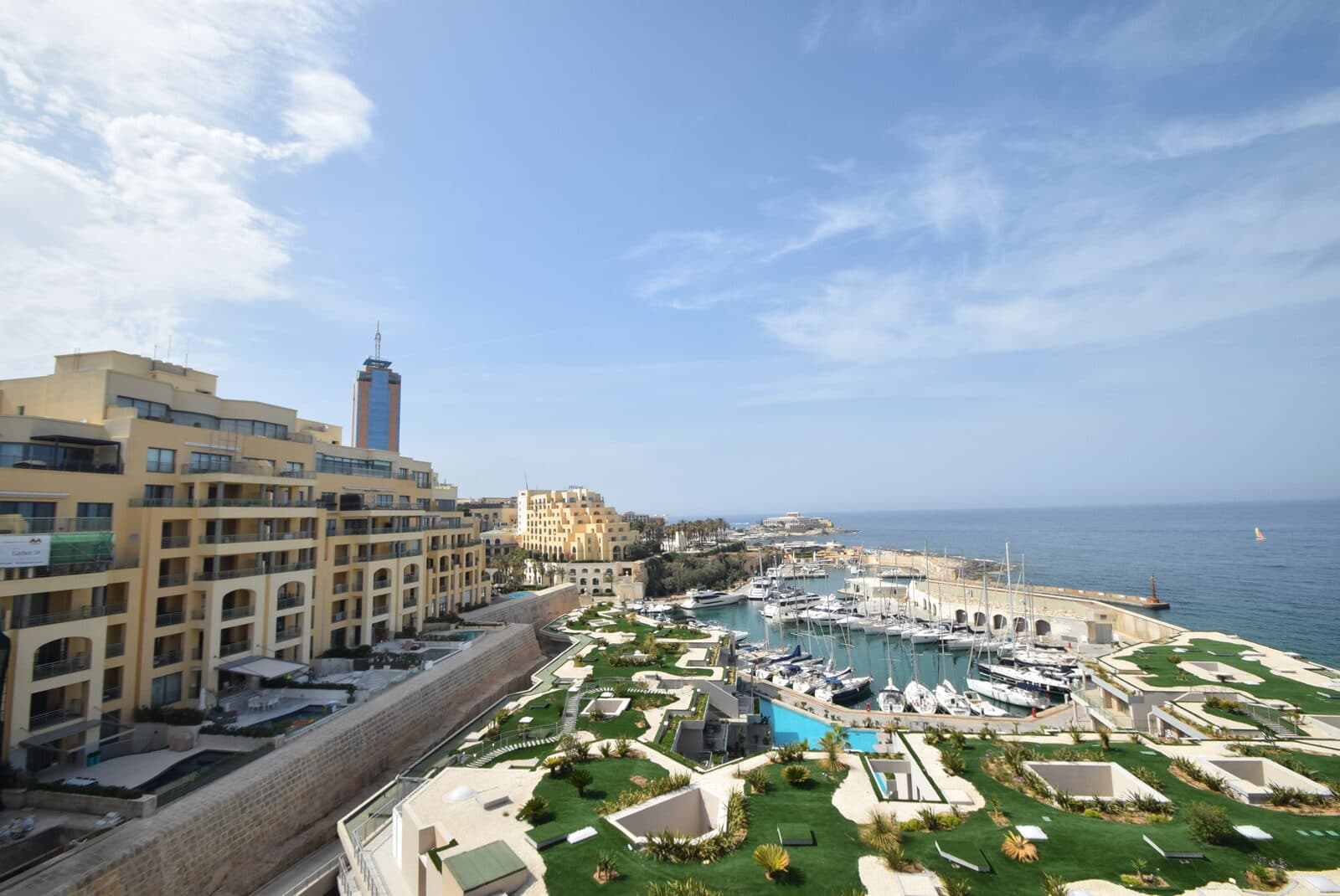 マリーナビュー アパートメント 1